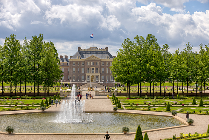 Dagtochten Bree Tours Apeldoorn Paleis het Loo
