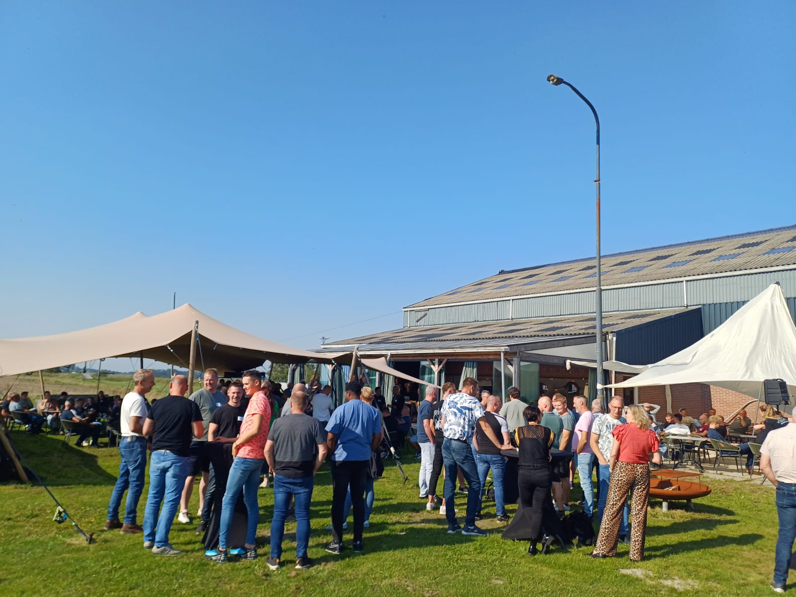 Gezellig bedrijfsuitje met Bree Tours