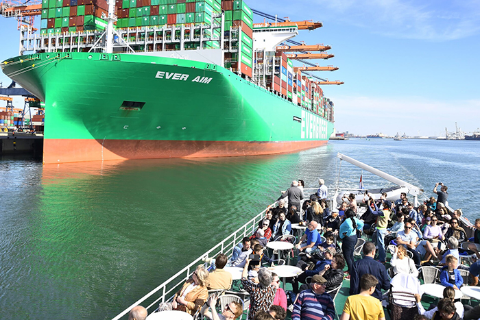 Louwman Museum en Portlantis bedrijfsuitje